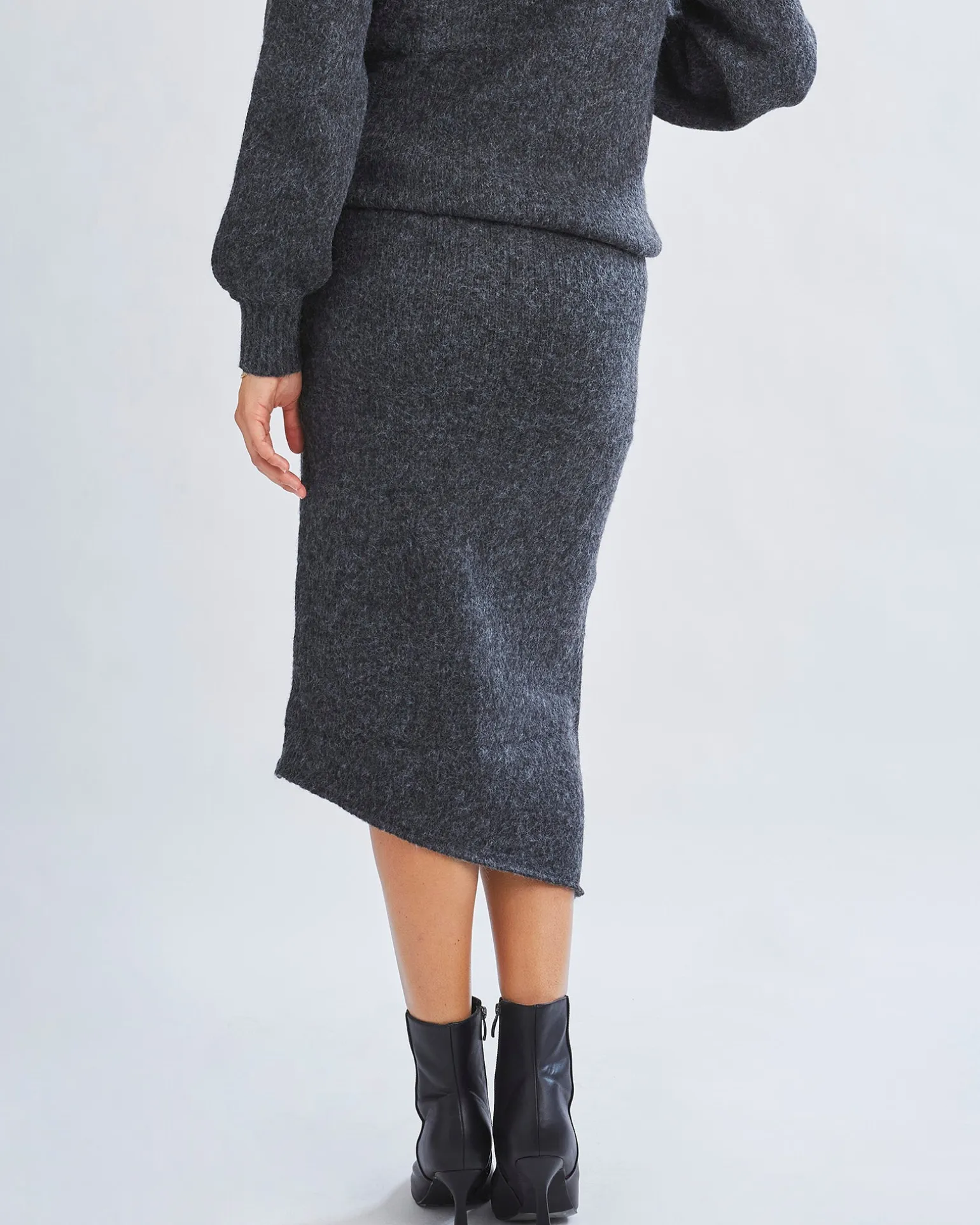 Amélie's Enchanting Allure Asymmetrical Knit Midi Skirt -Charcoal