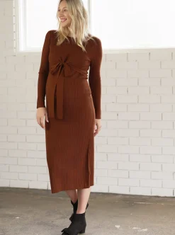 Annabella Knit Maternity Dress in Rust