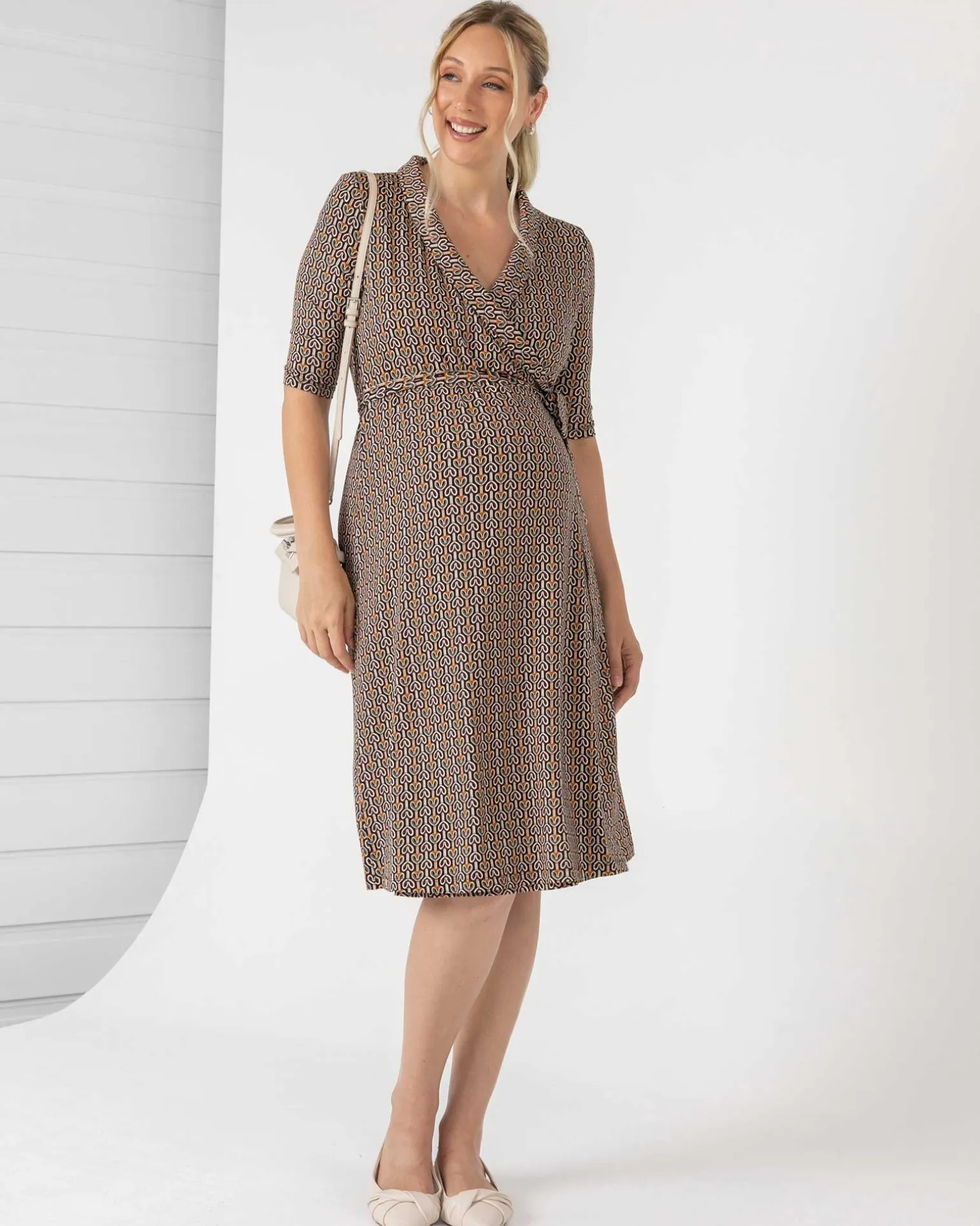 Eve Maternity Classic Wrap Dress in Link Print