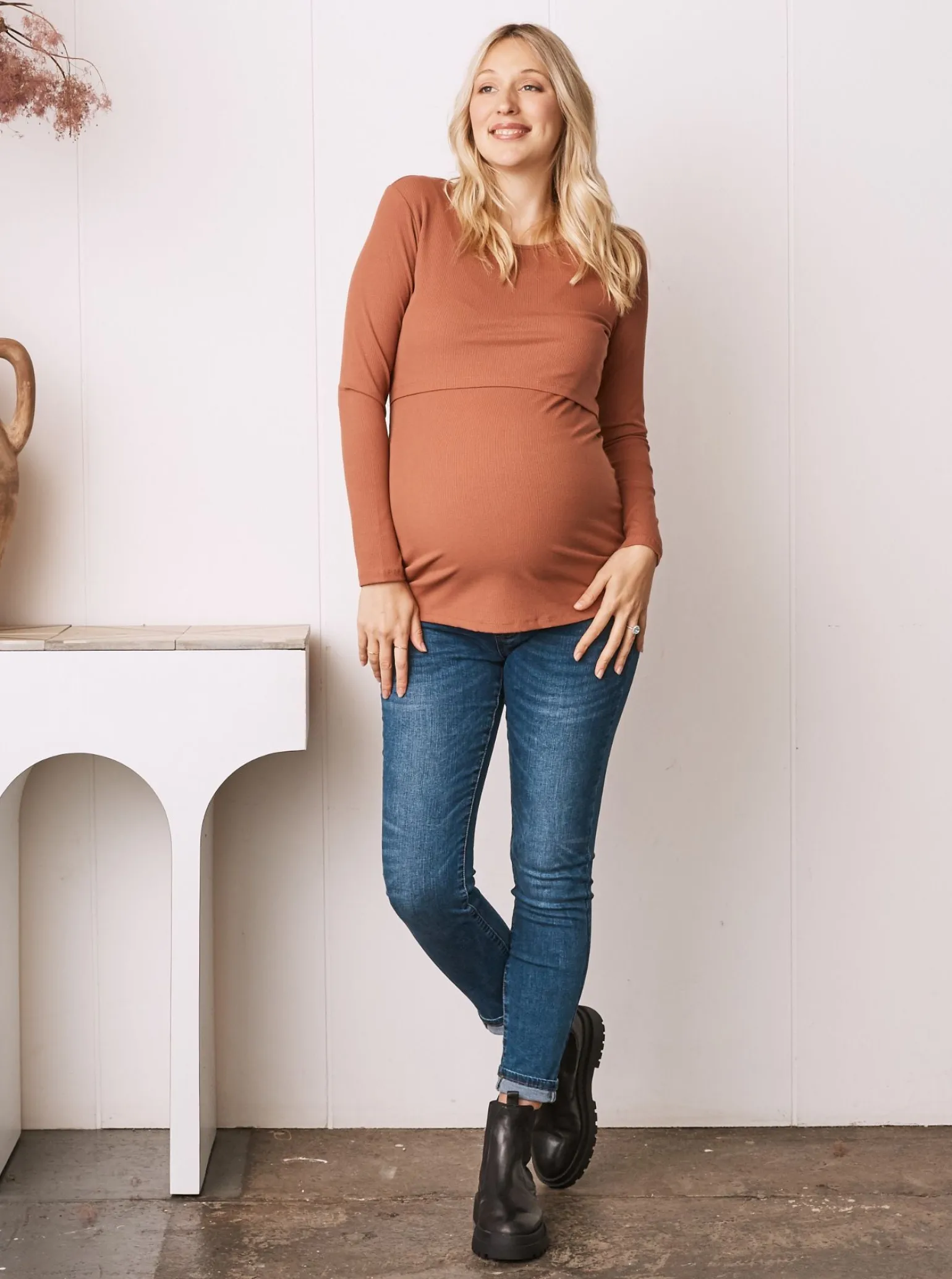 Maternity & Nursing Long Sleeve Top