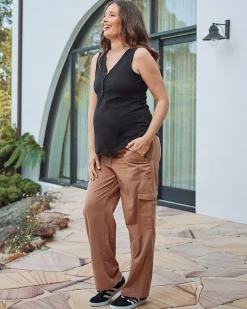 Naomi Maternity Cargo Pants in Brown