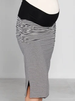 Reversible Maternity Skirt in Black/Navy Stripes